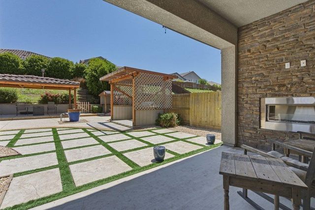 1565 Goldenstar Court, Hollister, CA 95023