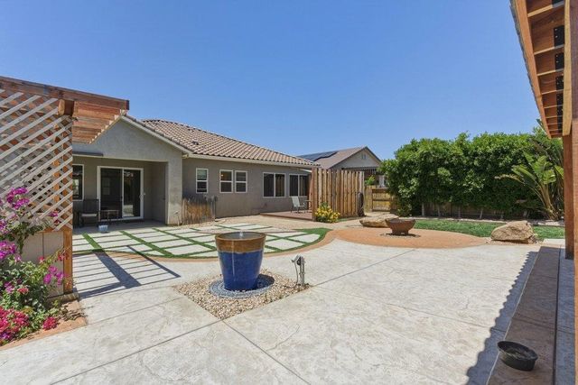 1565 Goldenstar Court, Hollister, CA 95023