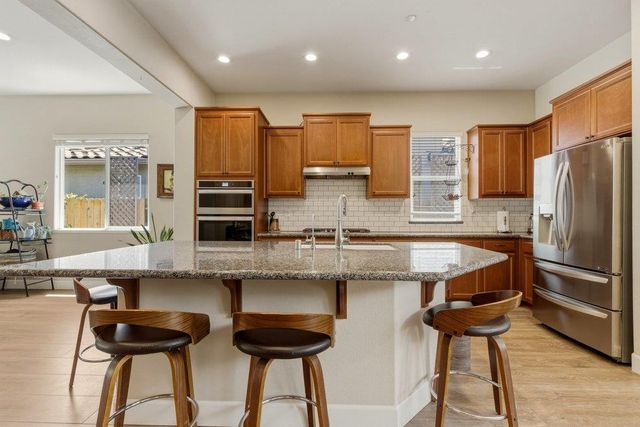 1565 Goldenstar Court, Hollister, CA 95023