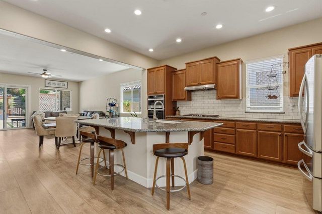 1565 Goldenstar Court, Hollister, CA 95023