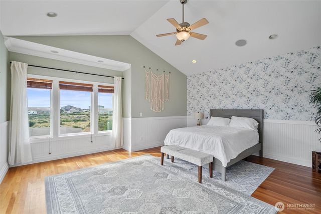 470 W Wind Street, Ocean Shores, WA 98569