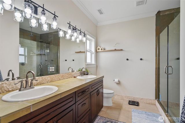 470 W Wind Street, Ocean Shores, WA 98569