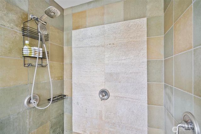 470 W Wind Street, Ocean Shores, WA 98569