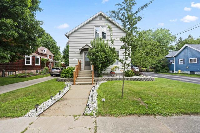 338 STATE STREET, Marinette, WI 54143