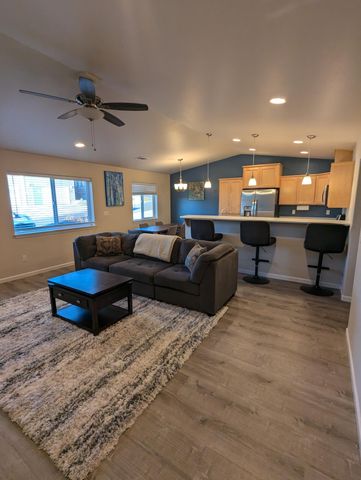 5122 Aster Lane, Klamath Falls, OR 97601