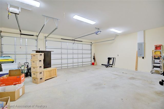 4505 Caloosa Court, Sebring, FL 33875