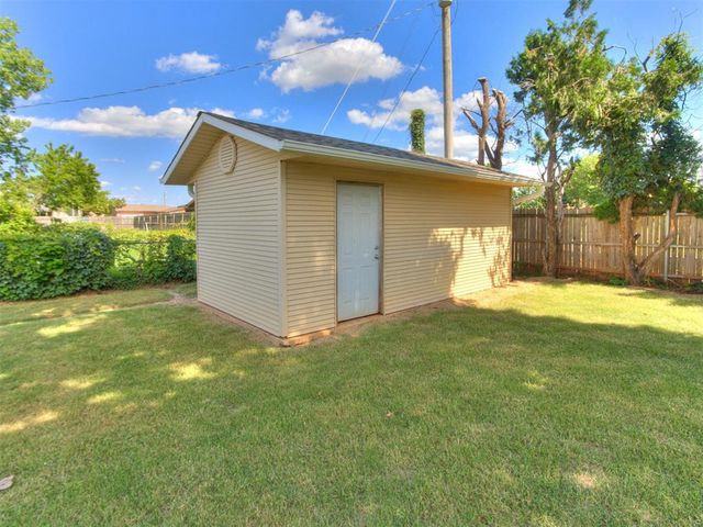 212 Gath Drive, Tuttle, OK 73089