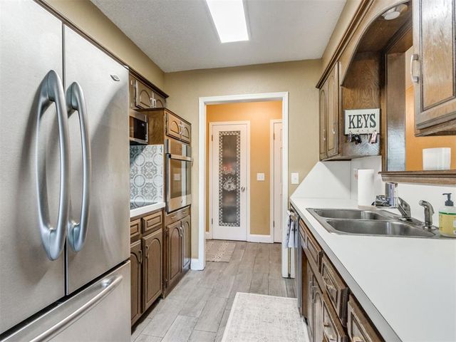 212 Gath Drive, Tuttle, OK 73089