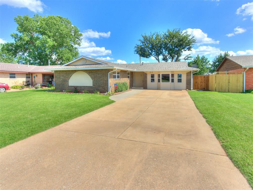 212 Gath Drive, Tuttle, OK 73089
