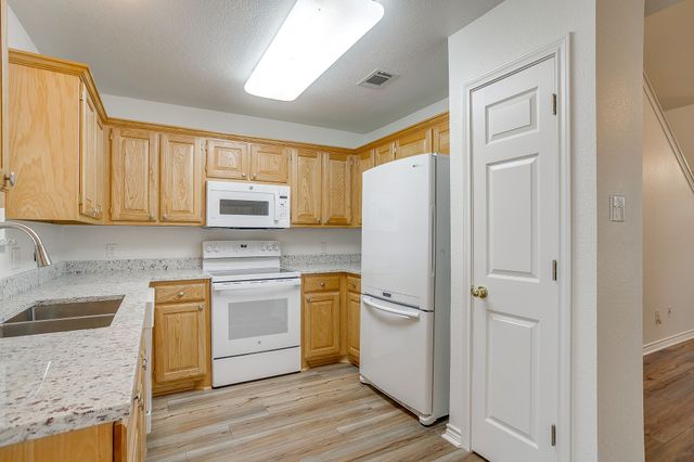 1451 Lakeside Trail, Whitney, TX 76692