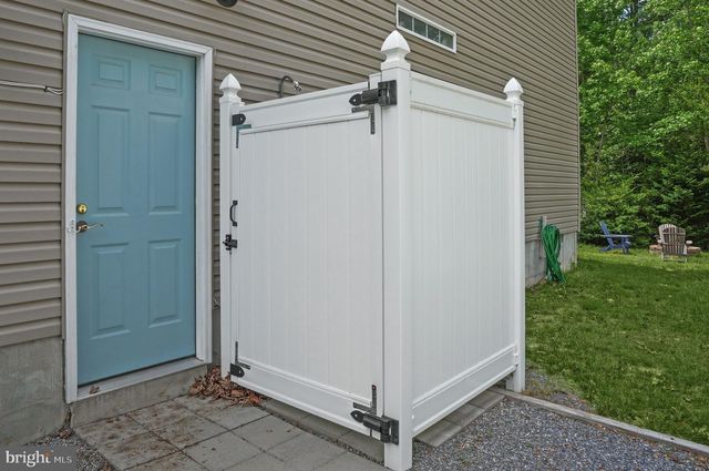 37323 DAVEY JONES BLVD, Greenbackville, VA 23356