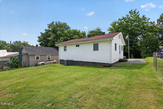 8 Birch Street, Bristol, TN 37620