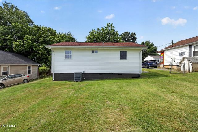 8 Birch Street, Bristol, TN 37620