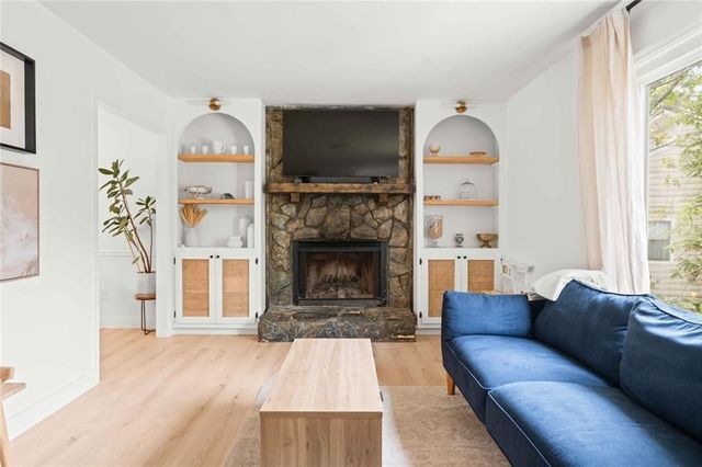 1182 Laurel Log Place, Austell, GA 30168