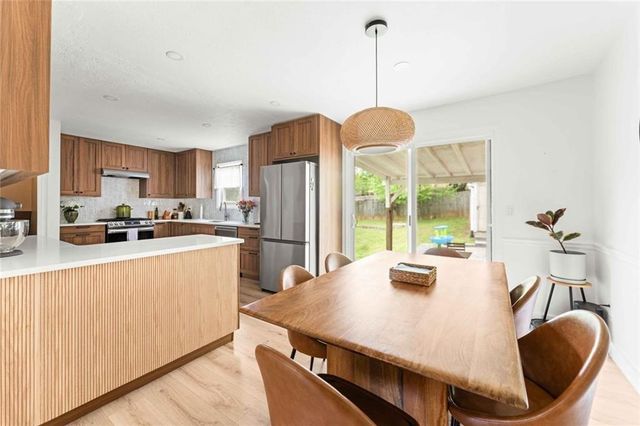 1182 Laurel Log Place, Austell, GA 30168