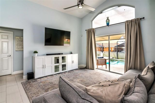 413 PALOMA DRIVE, Davenport, FL 33837