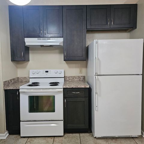 261 Starmount Drive, Tallahassee, FL 32303