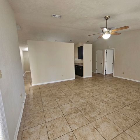 261 Starmount Drive, Tallahassee, FL 32303