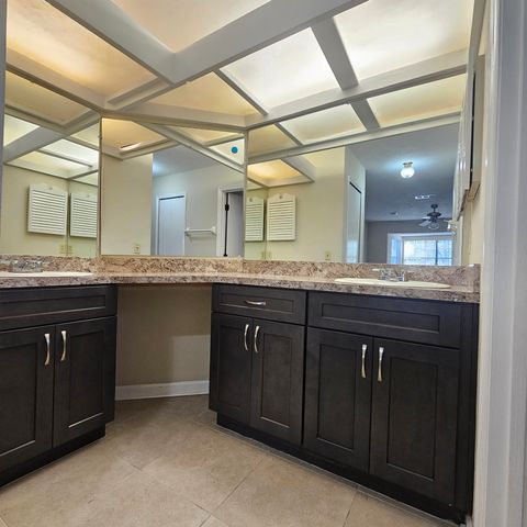 261 Starmount Drive, Tallahassee, FL 32303