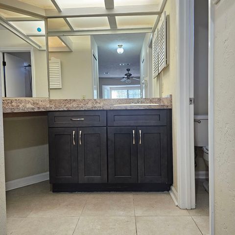 261 Starmount Drive, Tallahassee, FL 32303