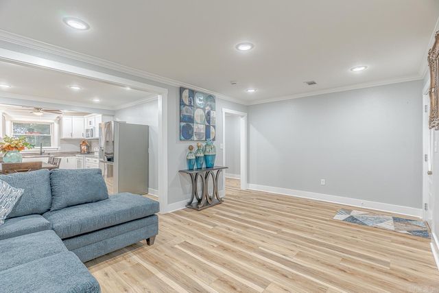 207 Perch Avenue, Harrisburg, AR 72432