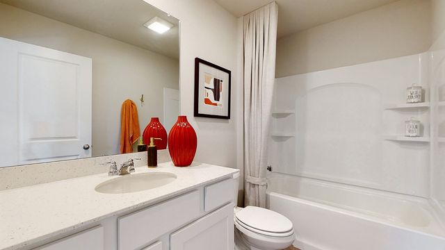 800 Driftwood Avenue NW, Bondurant, IA 50035