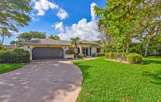 3230 Riviera Drive, Delray Beach, FL 33445