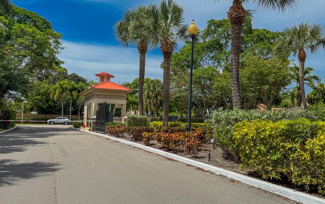 3230 Riviera Drive, Delray Beach, FL 33445