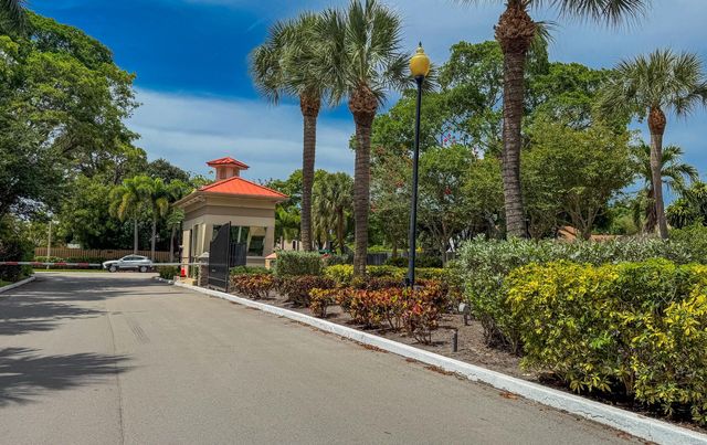 3230 Riviera Drive, Delray Beach, FL 33445