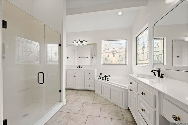 6176 Royal Dunes Dr, Gonzales, LA 70737