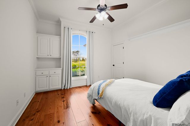 6176 Royal Dunes Dr, Gonzales, LA 70737