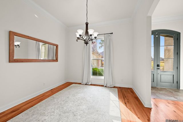 6176 Royal Dunes Dr, Gonzales, LA 70737