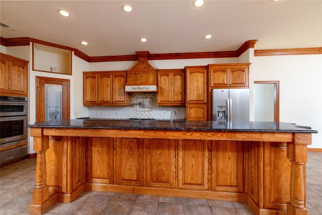 1226 Forest Park Drive, Weatherford, TX 76087