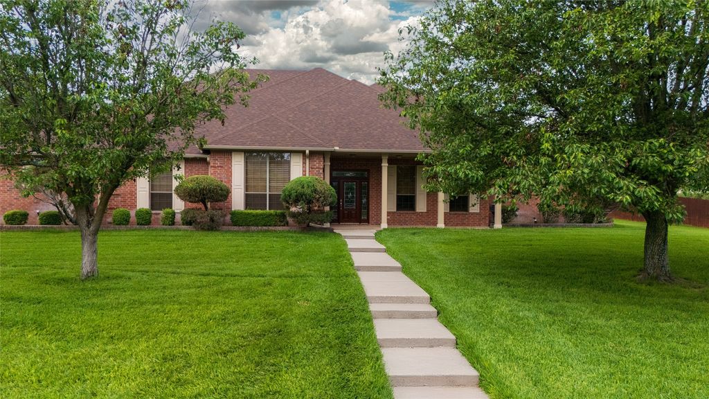 1226 Forest Park Drive, Weatherford, TX 76087