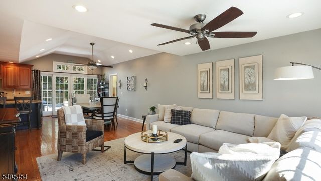 756 Kimball Ave, Westfield Town, NJ 07090