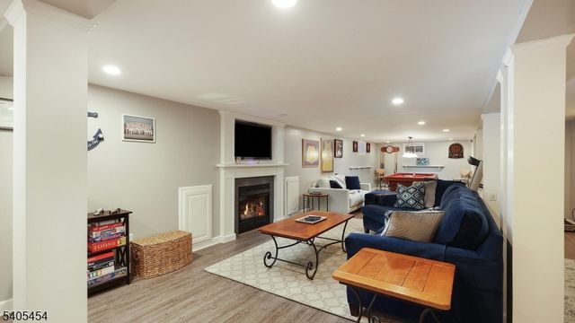 756 Kimball Ave, Westfield Town, NJ 07090