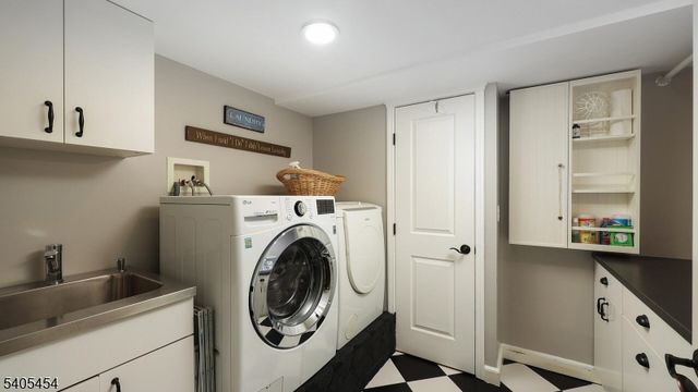 756 Kimball Ave, Westfield Town, NJ 07090