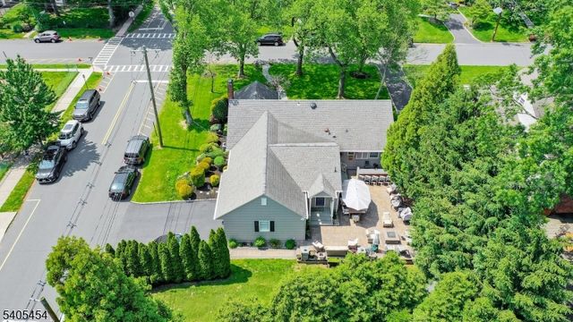 756 Kimball Ave, Westfield Town, NJ 07090