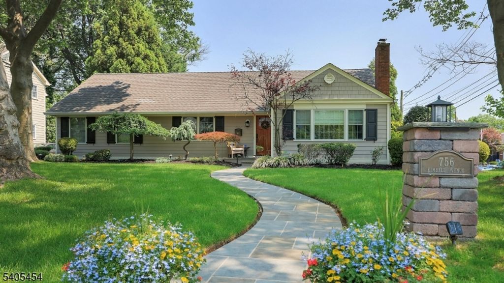 756 Kimball Ave, Westfield Town, NJ 07090