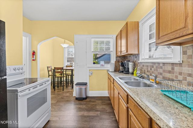 1321 Addington Road, Toledo, OH 43607