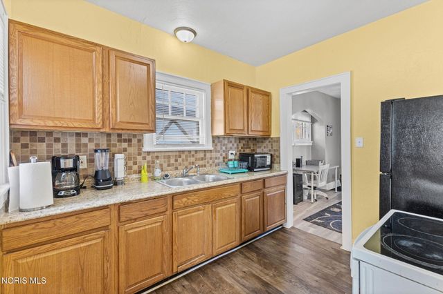 1321 Addington Road, Toledo, OH 43607