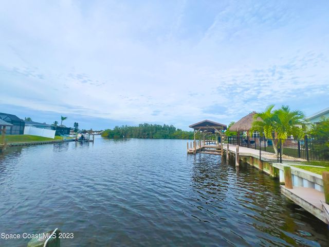 380 Diana Boulevard, Merritt Island, FL 32953