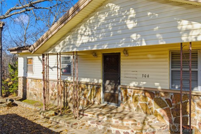 96269 S 4550 Road, Vian, OK 74962