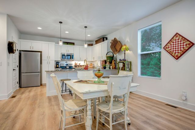 726 Morgan Ave, Woodbury, TN 37190