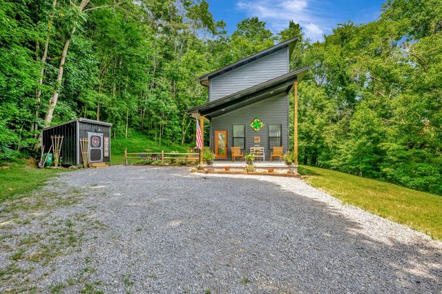 726 Morgan Ave, Woodbury, TN 37190