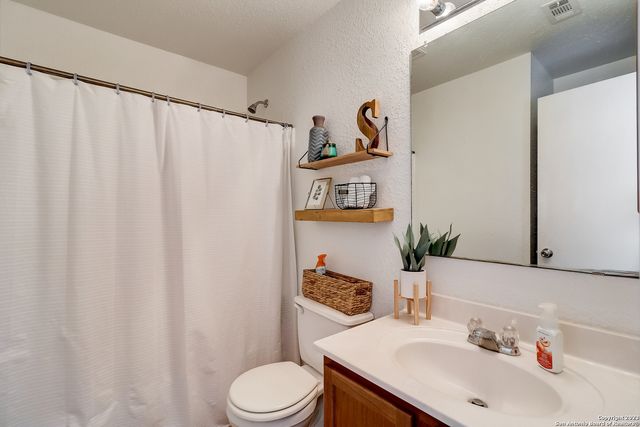 8002 WILLOW COUNTRY, San Antonio, TX 78254