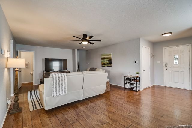 8002 WILLOW COUNTRY, San Antonio, TX 78254