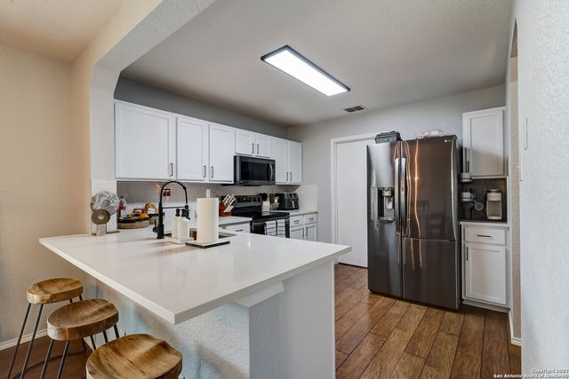 8002 WILLOW COUNTRY, San Antonio, TX 78254