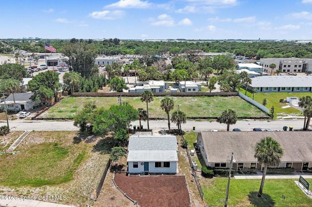 842 Torrence Lane, Melbourne, FL 32935