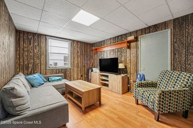842 Torrence Lane, Melbourne, FL 32935
